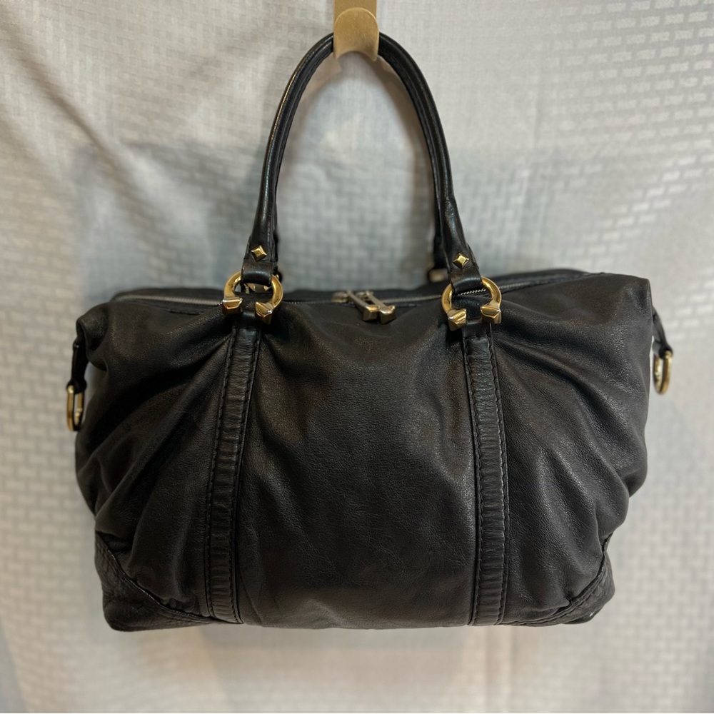 3150: Gucci Black Leather Pleated Boston Satchel Bag